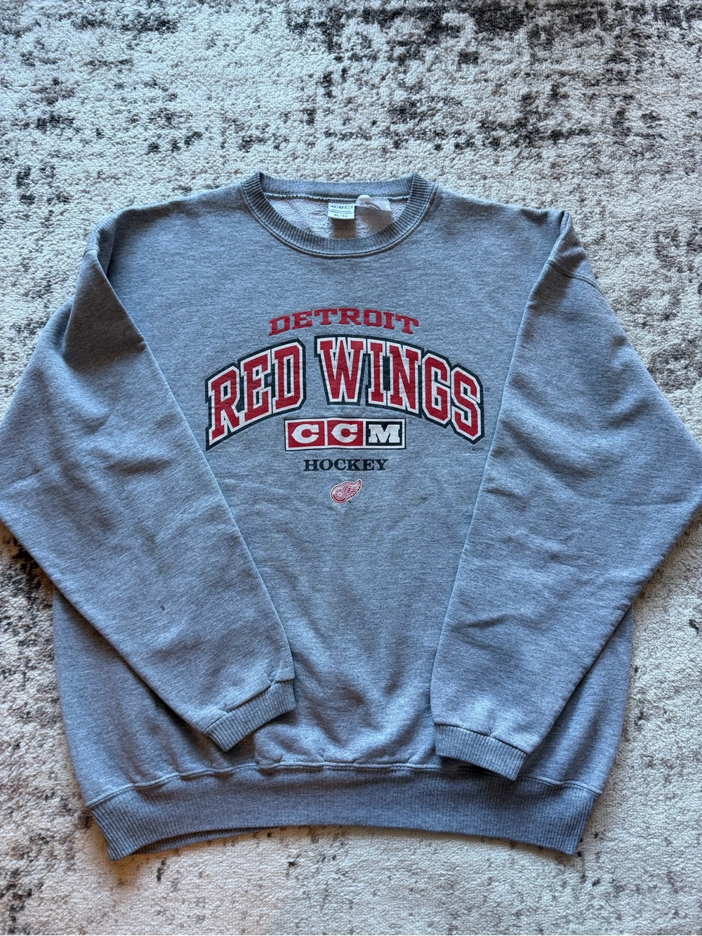 Red Wings Crewneck